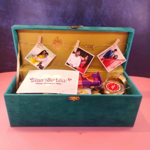 Gift Box of Love -